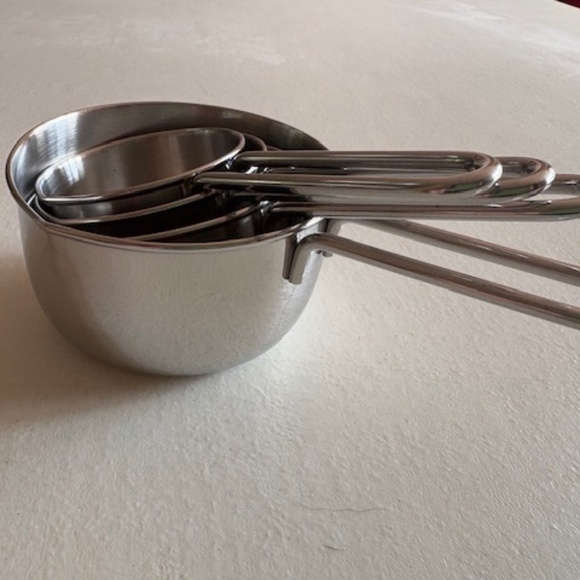 Stainless Steel Measuring Cups - Picture 3 of 3